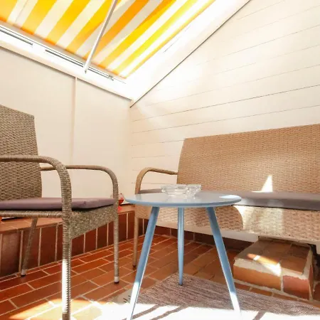 Charming Home-inn Apartment