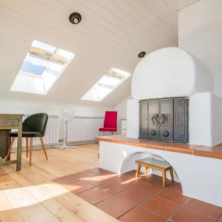 Charming Home-inn Apartament *